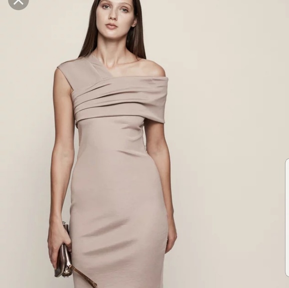 Dress - Picture 3 of 3